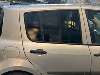 Usata Renault Modus 2005 Grigio Monovolume