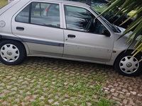 Usata Citroën Saxo 57 CV (41 kW) 1999 Grigio Utilitaria