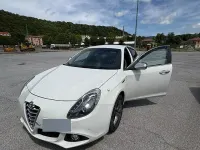 Usado Alfa Romeo Giulietta 150 CV (110 kW) 2014 Blanco Utilitario
