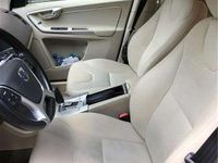 Occasion Volvo XC60 Momentum 163 ch (119 kW) 2010 Bleue SUV