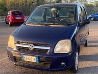 Usata Opel Agila 75 CV (55 kW) 2006 Blu Utilitaria