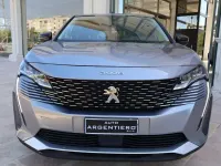Usata Peugeot 3008 Allure 131 CV (96 kW) 2023 Grigio artense met SUV
