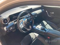 Begagnad Mercedes A180 Premium 116 HK (85 kW) 2020 Vit Sedan