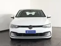 Usata VW Golf VIII Life 131 CV (96 kW) 2021 Deep black Berlina