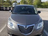 Usata Lancia Ypsilon Gold 69 CV (50 kW) 2013 Grigio Utilitaria