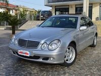 Usata Mercedes E220 Classic 150 CV (110 kW) 2004 Argento Berlina