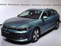 Usata VW Passat Business 150 CV (110 kW) 2024 Verde Station wagon