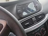 Usata Fiat Tipo 120 CV (88 kW) 2017 Grigio Berlina