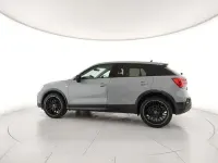 Usata Audi Q2 Ambiente 150 CV (110 kW) 2022 1x grigio freccia effetto perla SUV