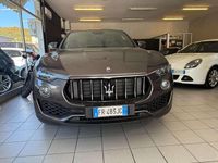 Usata Maserati Levante 250 CV (183 kW) 2018 Grigio SUV