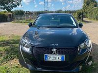 Usata Peugeot e-208 60 kW (82 CV) 2023 Nero Utilitaria