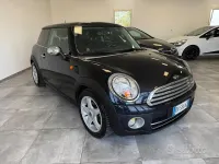 Usata Mini Cooper D 109 CV (80 kW) 2009 Nero Utilitaria