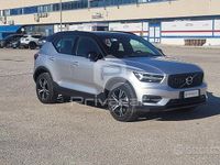 Usata Volvo XC40 R-Design 190 CV (139 kW) 2018 Grigio SUV
