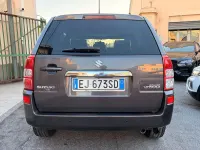Usata Suzuki Grand Vitara 129 CV (94 kW) 2011 Nero SUV