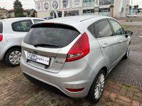 Usata Ford Fiesta 68 CV (50 kW) 2009 Grigio Berlina