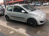 Usata Renault Twingo Dynamique 60 CV (44 kW) 2008 Argento Utilitaria