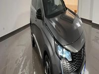 Usata Peugeot 5008 Allure 131 CV (96 kW) 2024 Grigio platinium SUV