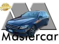 Usata Mercedes E300 Business 194 CV (142 kW) 2020 Blu/azzurro Station wagon