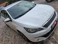Usata Peugeot 308 SW Active 99 CV (72 kW) 2016 Bianco Station wagon