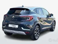 Usata Renault Captur Techno 94 CV (69 kW) 2023 Blu SUV