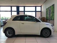 Nuevo Fiat 500 Icon 65 CV (47 kW) 2026 Blanco Berlina