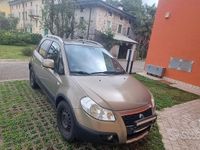 Usata Fiat Sedici 107 CV (78 kW) 2006 Marrone SUV