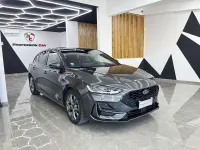 Begagnad Ford Focus ST-Line 117 HK (86 kW) 2024 Grå Sedan