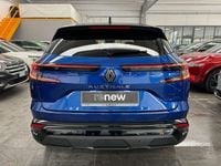 Usata Renault Austral Techno 131 CV (96 kW) 2023 Blu iron/tetto nero SUV