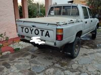 usata Toyota HiLux 91