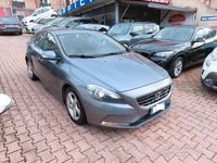Usata Volvo V40 115 CV (84 kW) 2015 Grigio Berlina