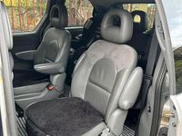 Usata Chrysler Voyager 143 CV (105 kW) 2004 Grigio Monovolume