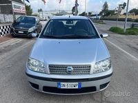 Usata Fiat Punto Dynamic 69 CV (50 kW) 2008 Grigio Berlina