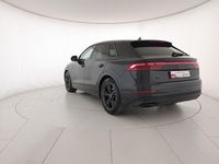 Usata Audi Q8 S-Line 231 CV (169 kW) 2025 Nero mito metallizzato SUV