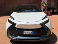 Nuova Toyota C-HR+ Lounge 144 kW (197 CV) 2026 Bianco perlato SUV
