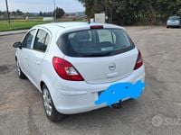 Usata Opel Corsa 58 CV (42 kW) 2009 Bianco Utilitaria