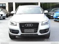 Usata Audi Q5 239 CV (175 kW) 2010 Argento SUV
