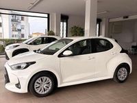 Usata Toyota Yaris Active 69 CV (50 kW) 2023 Bianco Utilitaria