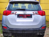 Usata Toyota RAV4 Active 123 CV (90 kW) 2014 Argento SUV