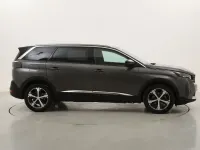 Usata Peugeot 5008 Allure 131 CV (96 kW) 2022 Grigiogrigio SUV