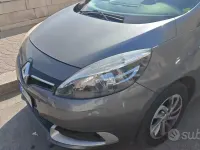 Usata Renault Scénic XMOD 110 CV (80 kW) 2014 Monovolume