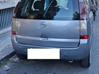 Usata Opel Meriva 101 CV (74 kW) 2004 Grigio Monovolume