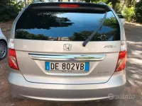 Usata Honda FR-V 140 CV (102 kW) 2007 Grigio Monovolume