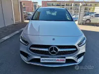 Usata Mercedes B200 Premium 150 CV (110 kW) 2021 Grigio Utilitaria