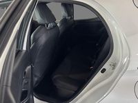 Usata Mazda 2 116 CV (85 kW) 2024 Bianco metallizzato Utilitaria