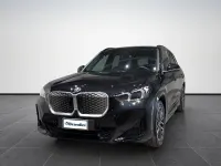 Usata BMW iX1 Comfort Edition 150 kW (204 CV) 2025 Black sapphire metallizzato SUV