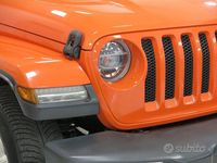 Usata Jeep Wrangler Unlimited Sahara 200 CV (147 kW) 2019 Arancione SUV