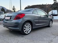 Usata Peugeot 207 CC 120 CV (88 kW) 2009 Verde Cabrio