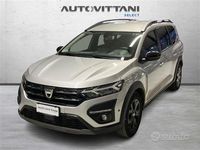 Usata Dacia Jogger Extreme 101 CV (74 kW) 2022 Grigio chiaro Monovolume