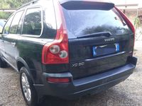 Usado Volvo XC90 209 HP (153 kW) 2005 Preto SUV