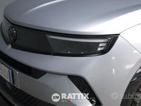 Usata Opel Mokka S 131 CV (96 kW) 2025 Grigio SUV